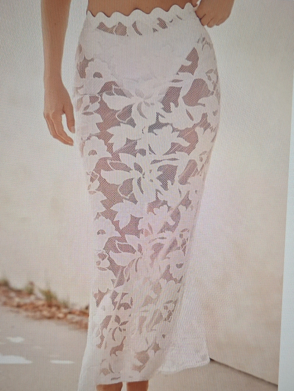 NWT Blithe By Anthropology White Scalloped Maxi Size Small